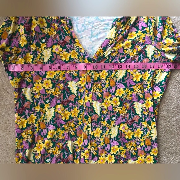 INC International Concepts Long Sleeve Floral Blouse - Picture 6 of 9